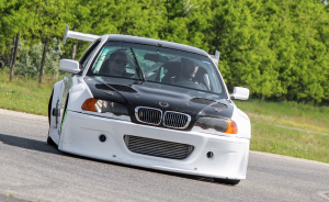 Száguldj 3-4-6 vagy 10 körön keresztül egy BMW E46-tal a Kakucsringen!