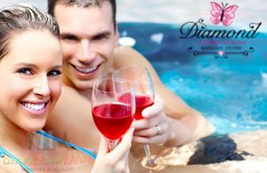 Kiváló ajándék, nemcsak pároknak! 90 perces páros Dolce-Vita, csokoládés-marcipános masszázs, utána 2 óra wellness használat finn szaunával és jacuzzival, ajándék pezsgővel és csokoládéval a Diamond Masszázs Stúdióban csak 18.000 Ft-ért!