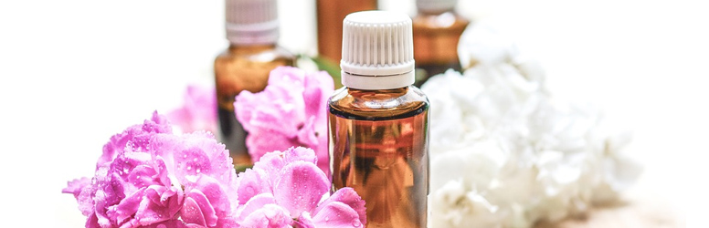 Illatozz mindig az Elina Med parfümjeinek varázslatos illatával!