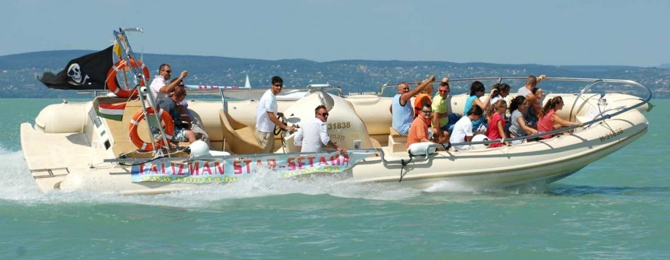 20 perces motorcsónakozás a Talizmán Star speedboaton