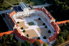 Ünnepi buszos utazás: Advent a Fertő Tónál - Fertőd és Ruszt