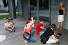 Kezdő fotós tanfolyam 3 órában órában online vagy tanteremben