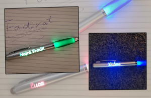 LED-es golyóstoll egyedi szöveggel és touch pen funkcióval