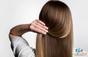 Frissítsd fel frizurád: Női hajvágás fejmasszázzsal és keratinos hajkezeléssel vállig érő hajhosszra