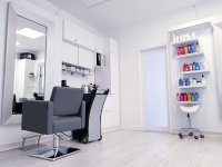 Frissülj fel - Hajfestés vegán Echoscolor krémhajfestékkel, egészségügyi vágással, hosszú hajra