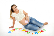 Meghitt kismama vagy baba-mama fotózás akár az egész családdal 