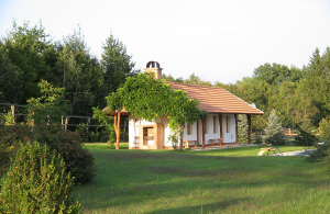 Tornácos parasztház kandallóval: 3 nap/2 éj vagy 4 nap/3 éj a Kerca Bio Farm LA FINCA házában