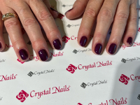 Válts tartós és minőségi körmökre - Manikűrözés gél lakkozással a XI. kerületben