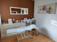 Hidratáló, feszesítő kezelés a Tokaji aszú és esszencia erejével, arc - nyak - dekoltázs masszázzsal