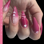 Poly géles körömépítés S-M méretben, 1-1 köröm díszítésével a IV. kerületben