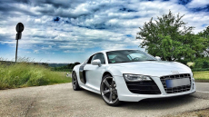 Vezess Audi R8-at az EuroRingen 2, 3, 4, 5 vagy akár 7 körös élményvezetésen, EuroRing pályán!