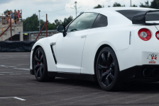 Ragadd meg a kormányt 2,3,4,5 vagy 7 körön át! Nissan GT-R élményvezetés az Euroringen