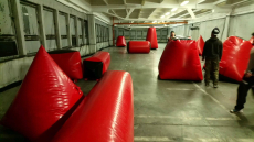 Paintballra fel! Pro csomag 2,5 óra játék 2 óra áráért, korlátlan lövedékkel a Paintball Akadémián