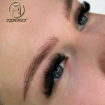 Microblading szemöldök tetoválás - Természetes hatás, precíz kivitelezés