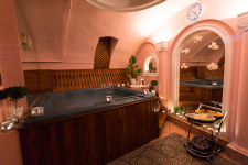 A tökéletes anya-lánya vagy barátnős program - 90 perces prémium virág illóolajos páros masszázs