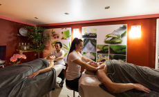 3x90 perc teljes testes páros masszázzsal, 3 féle virágos illóolajokkal, Oktogonnál