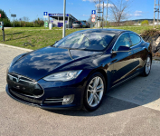 Tesla Model S autó bérlés, 1 napra – amikor az autó több, mint közlekedés
