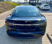 Tesla Model S autó bérlés, 1 napra – amikor az autó több, mint közlekedés