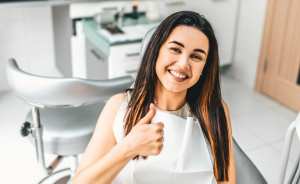 Gyulladt íny, fogfájás, duzzanat? Fogászati lézerterápia a XIII. kerületben, a Hollán Fogászatban!