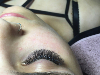 Látványos 5-7D volume műszempilla építés UV-LED technológiával + ajándék, VII. kerületben!