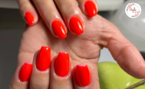 Elegáns, visszafogott műkörmök S-es méretben, XII. kerület, Nails For You szalon