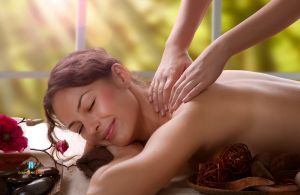 60 perces aromaterápiás stresszoldó relaxációs masszázzsal csillapíthatod fájdalamaidat!