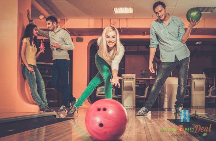 Bowlingozzatok 2 órán át akár 6 fő részvételével a Dunakavics Étterem & Bowling Klubban.