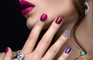 1 alkalom gél-lakkozás manikűrrel AJÁNDÉK 1-1 ujjadon díszítéssel!