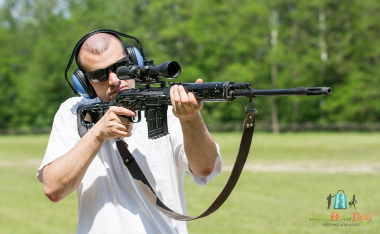 Légy mesterlövész! Eressz el 30 golyót a Dragunov mesterlövész puskából roncslövészet során!