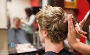 Férfi hajvágás, argánolajas tápláló pakolással és frissítő fejmasszázzsal!