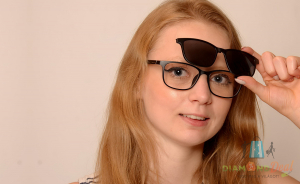 Clip-On polarizált, UV400-as napszemüveg előtétes optikai keret normál lencsével, szemvizsgálattal