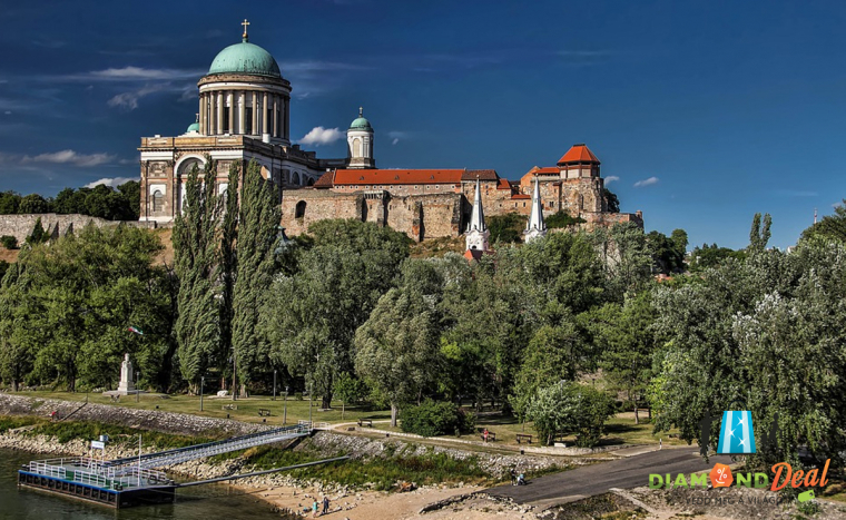 Hajókirándulás a Dunakanyarban, Szentendre, Esztergom, Vác megállókkal