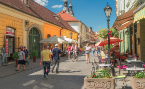 Pihenés az egri Csillagtúra Panzióban! 3 nap/2 éj, 2 fő részére reggelivel.