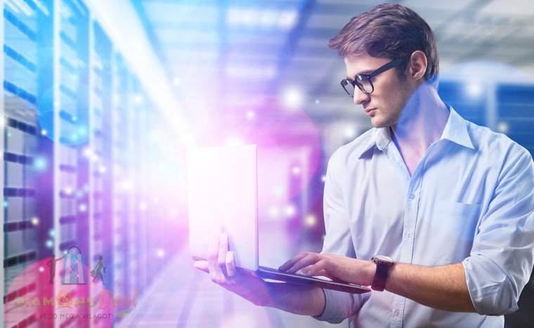 A digitális világ legújabb alapkelléke: dipotriás monitorszűrő szemüveg a Nádor Optikától!