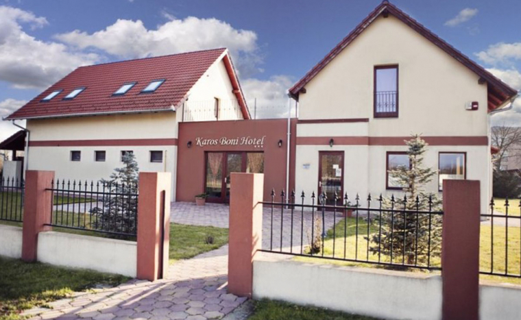 Téli wellness Zalakaroson! 3 nap/2 éj, 2 fő részére félpanzióval, wellness-szel a Boni Hotelben