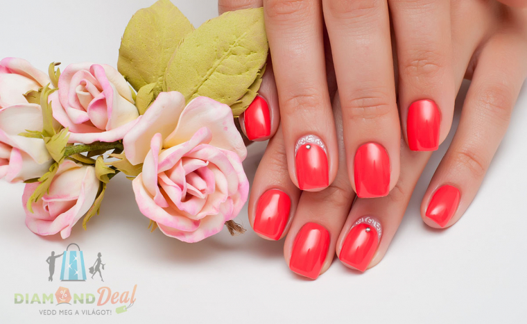 3 alkalmas géllakkozás bérlet, zselés körömerősítéssel, 1-1 köröm díszítésével, a Váci utcában