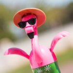 Napelemes mozgó flamingó