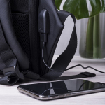 Számzáras, lopásgátlós hátizsák USB-vel, fülhallgató kimenettel, laptop, tablet rekesszel