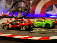 Mini távirányítós autóverseny 40 percben nem csak kicsiknek a Corvinnál.