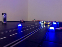 Mini távirányítós autóverseny 40 percben nem csak kicsiknek a Corvinnál.