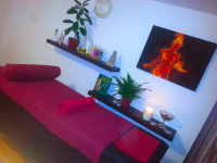 60 perces stresszkompenzáló olajos svédmasszázs, AJÁNDÉK arcmasszázzsal, a Haller Gardensnél