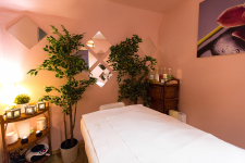 Vess véget a hát-és derékfájdalmaknak hátmasszázzsal + Magicpolar hátizomlazítással, az Oktogonnál!