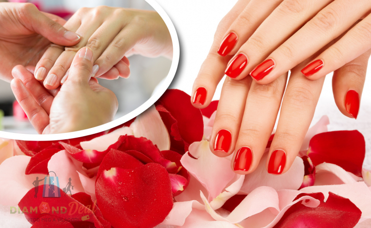 Luxus manikűr csomag gépi és kézi manikűrrel, kézmasszázzsal, ajándék lakkozással a Corvin-negyednél