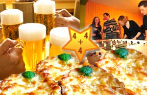 4 szabadon választott sör/üdítő, 4 melegszendvics és 4 játék csocsó a BEER-Lak bárban.