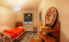 30 perces frissítő talpmasszázs természetes olajakkal és sókkal, ajándék lábradírozással Kispesten