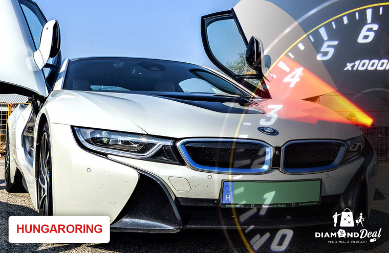 Körözz BMW i8 plug-in Hybriddel 2, 3, 4 vagy 6 körös élményvezetésen a Hungaroringen!