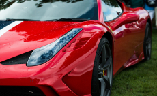 Ferrari 458 Italia élményvezetés 2, 3 vagy 4 körön át az EuroRingen!