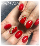 Tartós egyszínű vagy francia géllakkozás, saját köröm megerősítésével, mini manikűrrel