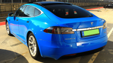 Tesla Model S P100D élményvezetés, a Hungaroringen vezetheted Magyarország legerősebb élményautóját!