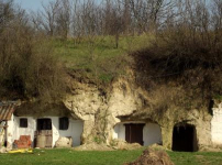 Autóbuszos utazás Tarnaszentmáriára egybekövetve Egerszalókon egy fürdőzéssel!